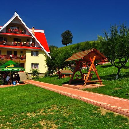 Pensiunea Maria Hotel Durau Exterior photo